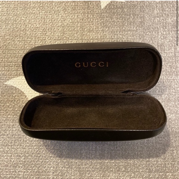 Gucci Eyeglass Case. - Picture 4 of 4